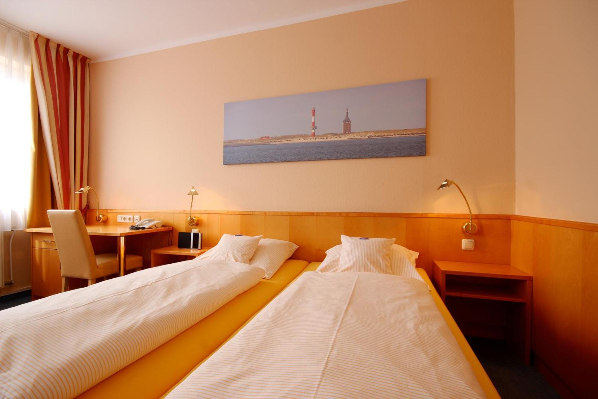 Hotel Hanken Gmbh, Hotel Hanken Und Seehotel Вангероге Екстериор снимка