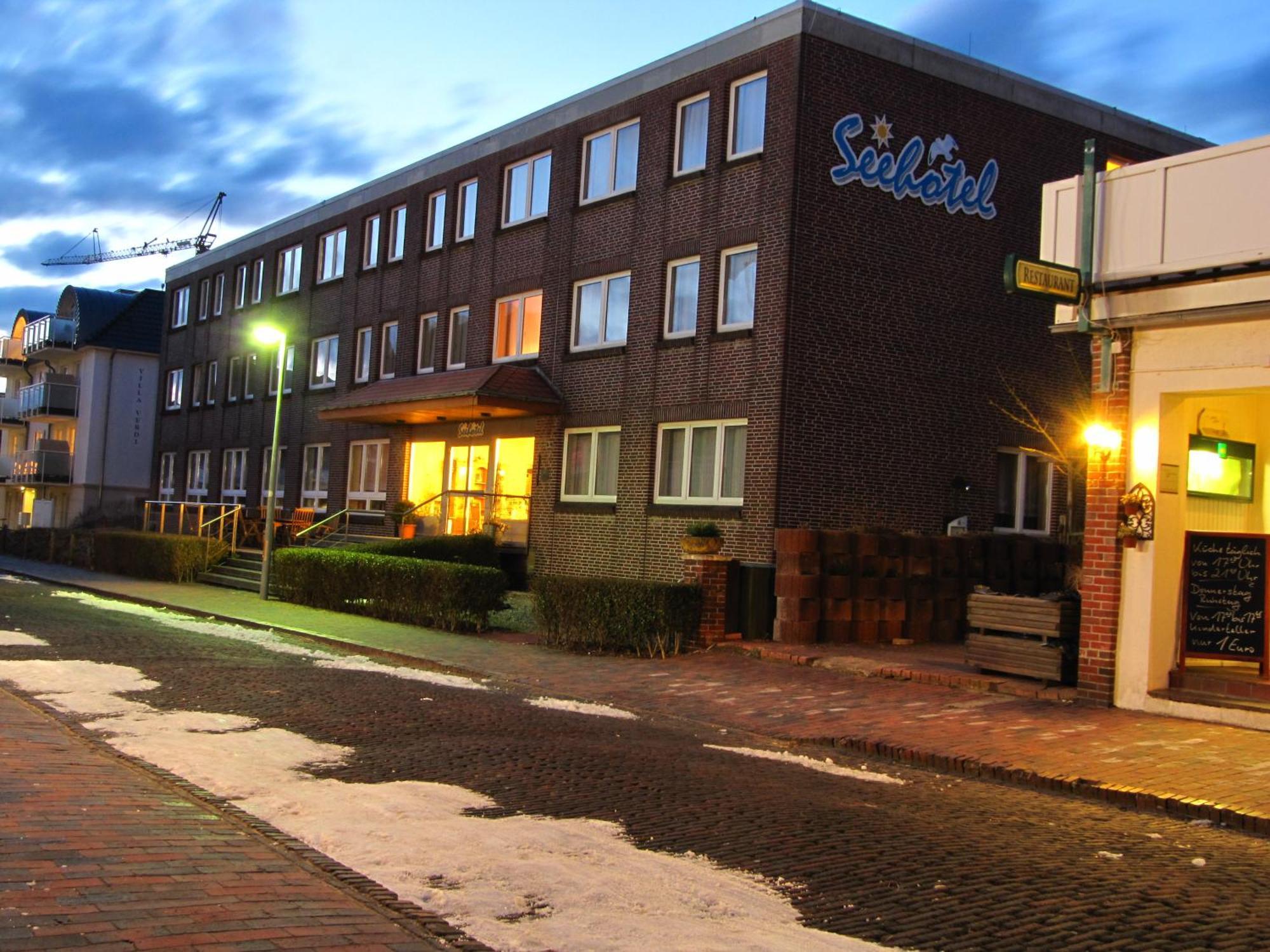 Hotel Hanken Gmbh, Hotel Hanken Und Seehotel Вангероге Екстериор снимка