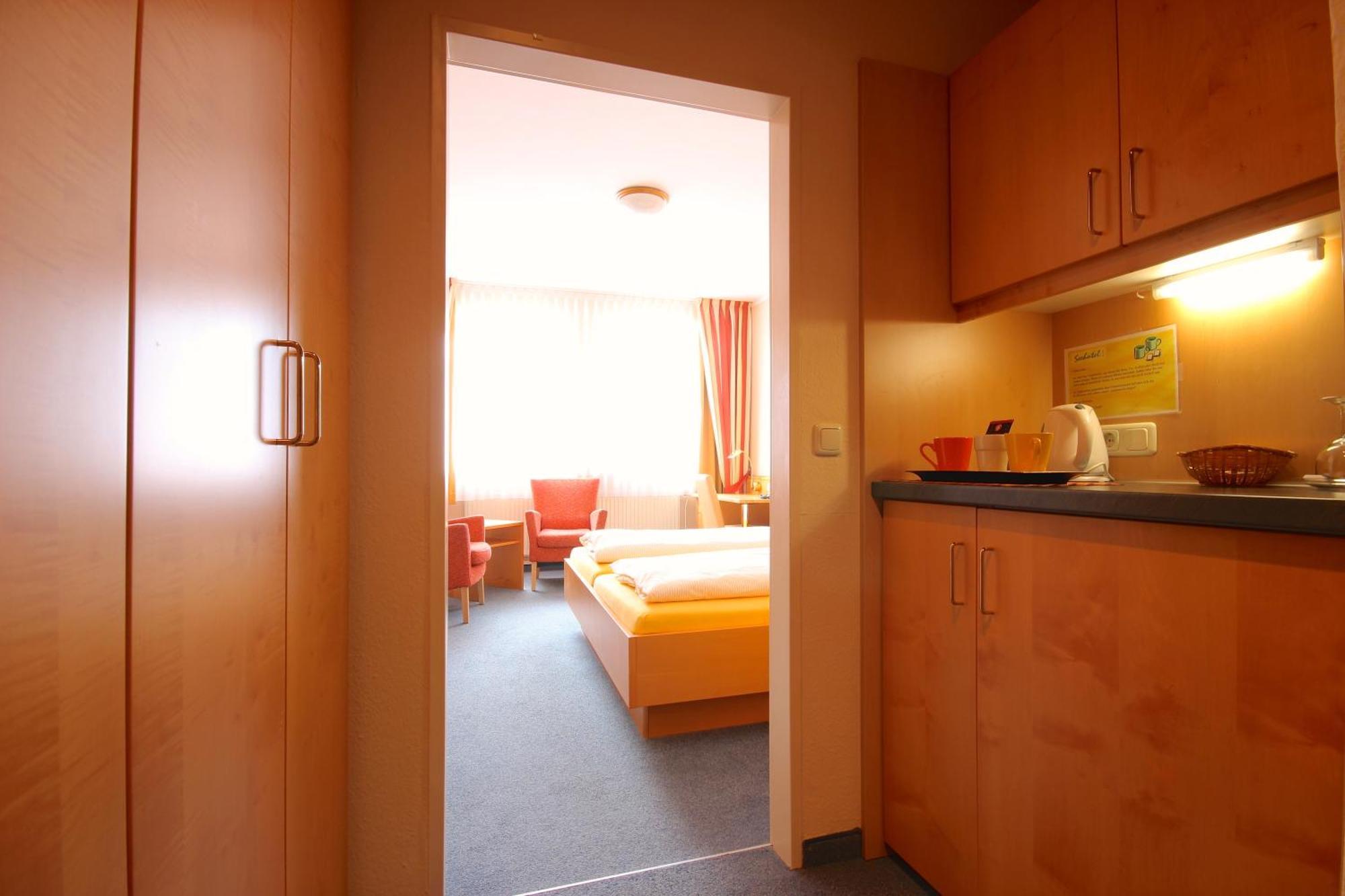 Hotel Hanken Gmbh, Hotel Hanken Und Seehotel Вангероге Екстериор снимка